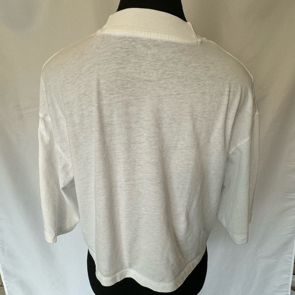 NWOT cropped Reebok tshirt - Picture 3 of 6